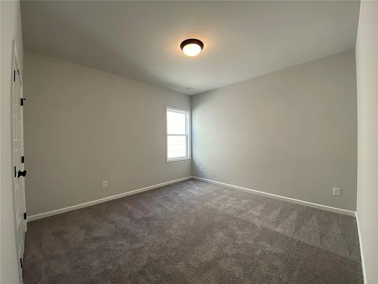 5037 Silver Fox Trl — Photo 26