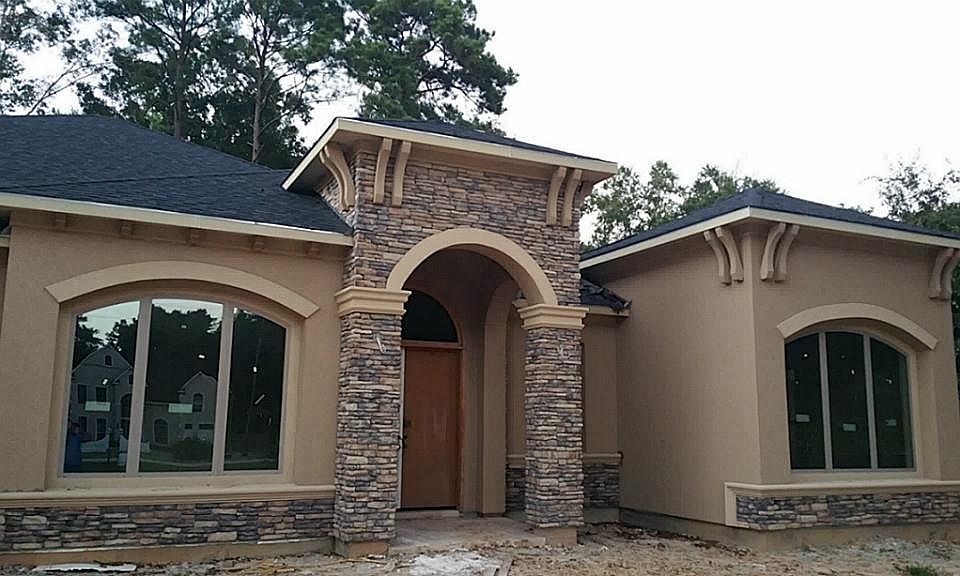 1st image of 19459 Desna Dr