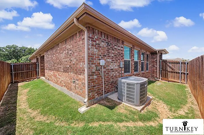 1324 White Sand Dr — Photo 29