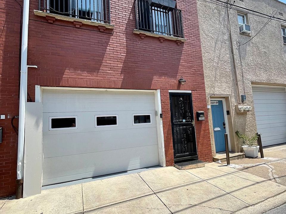1st image of 2323 S Alder St