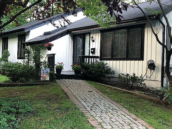 New front of the house walkw