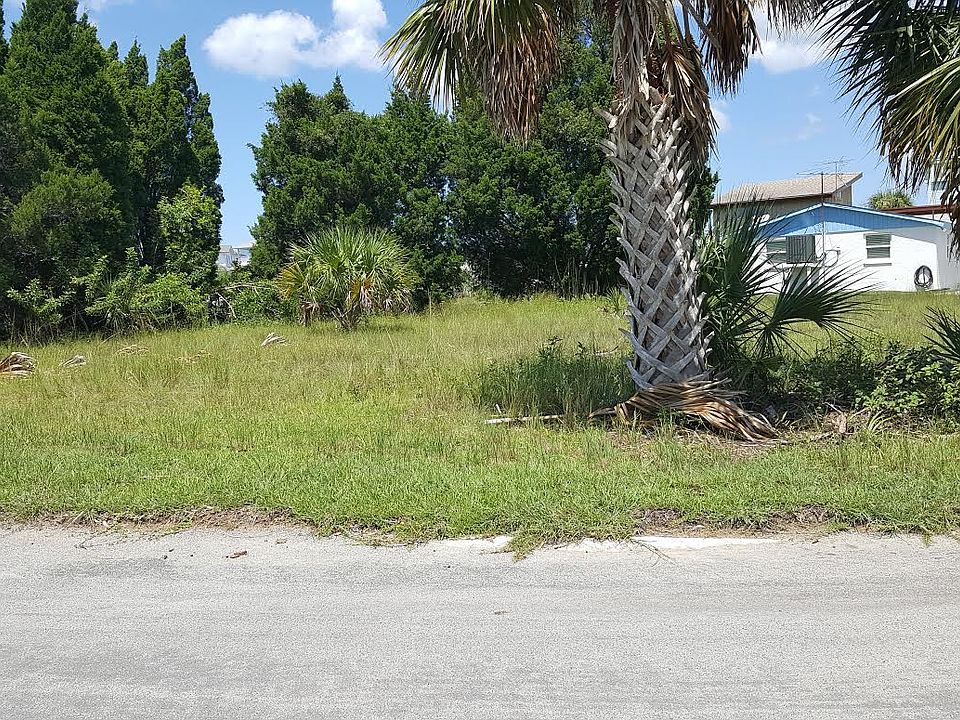 2nd image of Gardenia Dr Lot 28