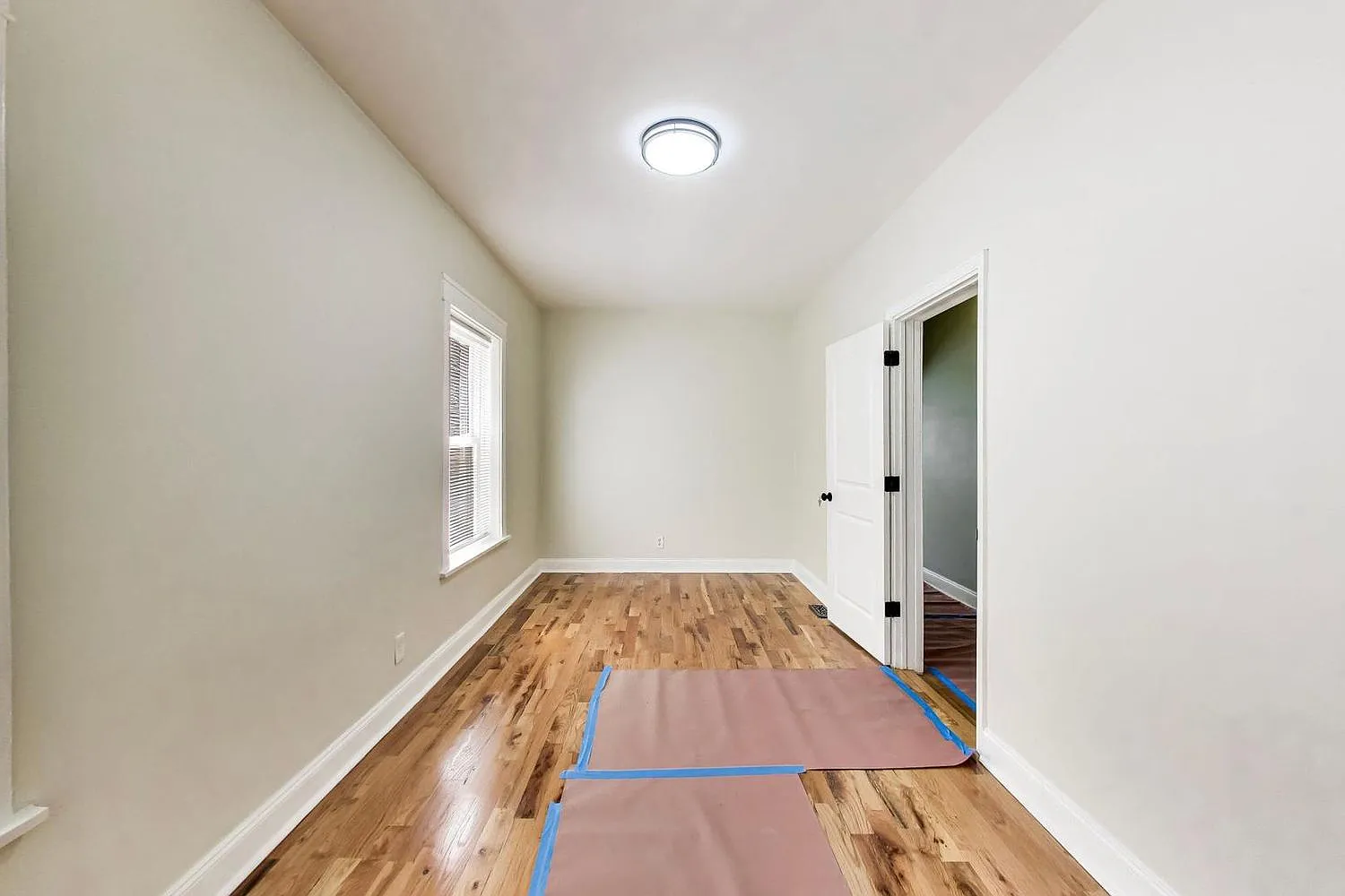 4 bed, $1,989 — Photo 3