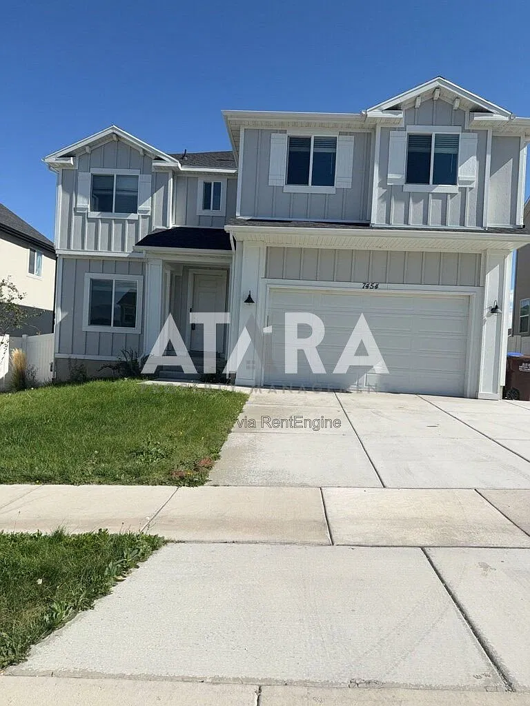 6 bed, 3.5 bath, 3400 sqft, $3,100 — Photo 1