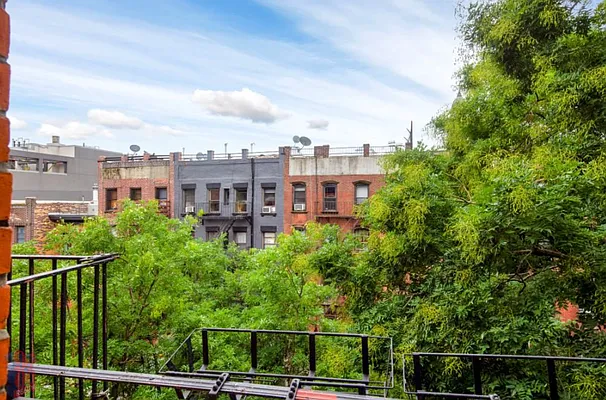 Rented by 9300 Realty, Inc. | media 5