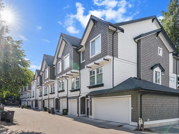 14271 60th Ave #23, Surrey, BC V3X 2N4