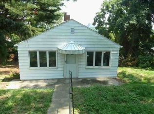 1817 Behrens St, Pittsburgh, PA 15205