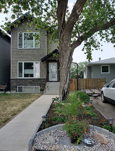 1st image of 1405 Alexandra Ave