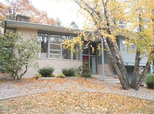 4138 Nob Hill Dr, Muskegon, MI