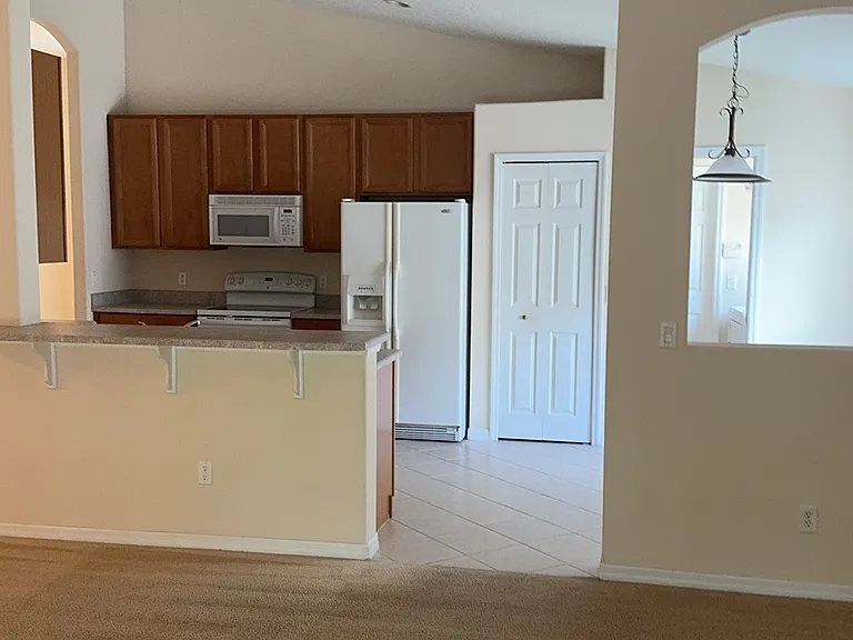 2362 Glasbern Cir — Photo 9