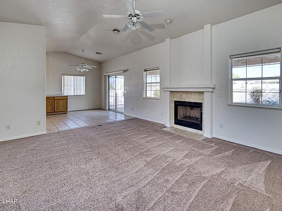2nd image of 3105 Oro Grande Blvd