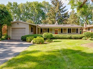 920 Garden Ave, Geneva, IL 60134