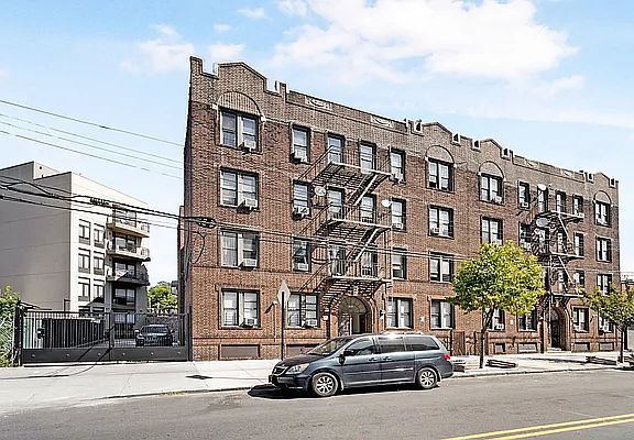 5th image of 12-21 30th Ave #C3