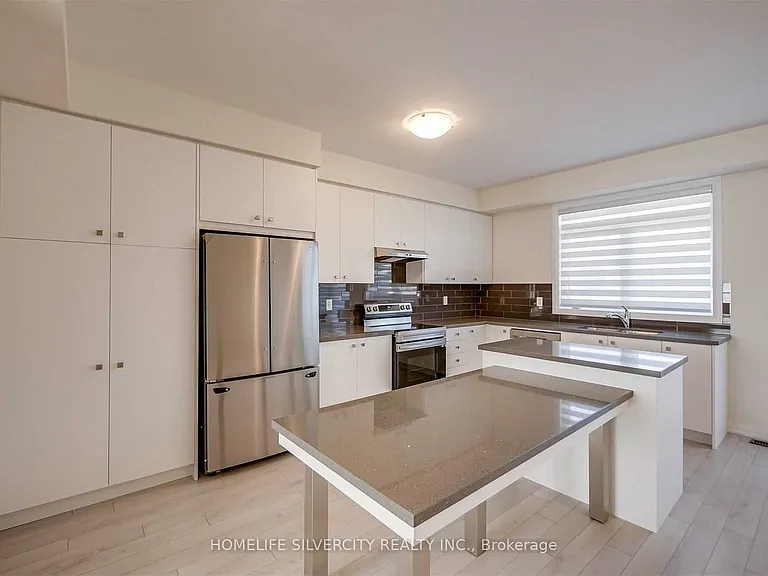 53 Ravenbury St — Photo 22