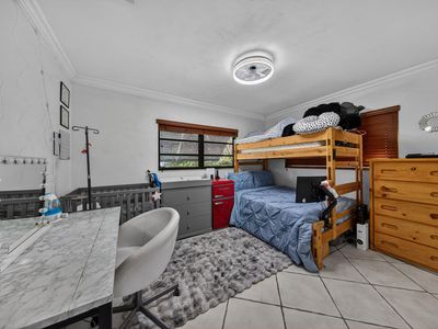 270 NE 42nd Street, Oakland Park, FL, 33334