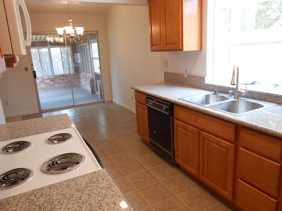 3rd image of 9101 Clendenen Way