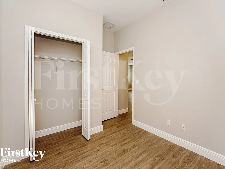 3120 Halsey Ave SE — Photo 9