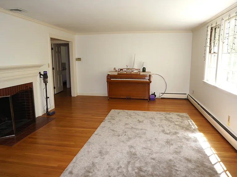 119 Pine St #SF — Photo 12