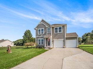 51717 Jordan St, Paw Paw, MI 49079