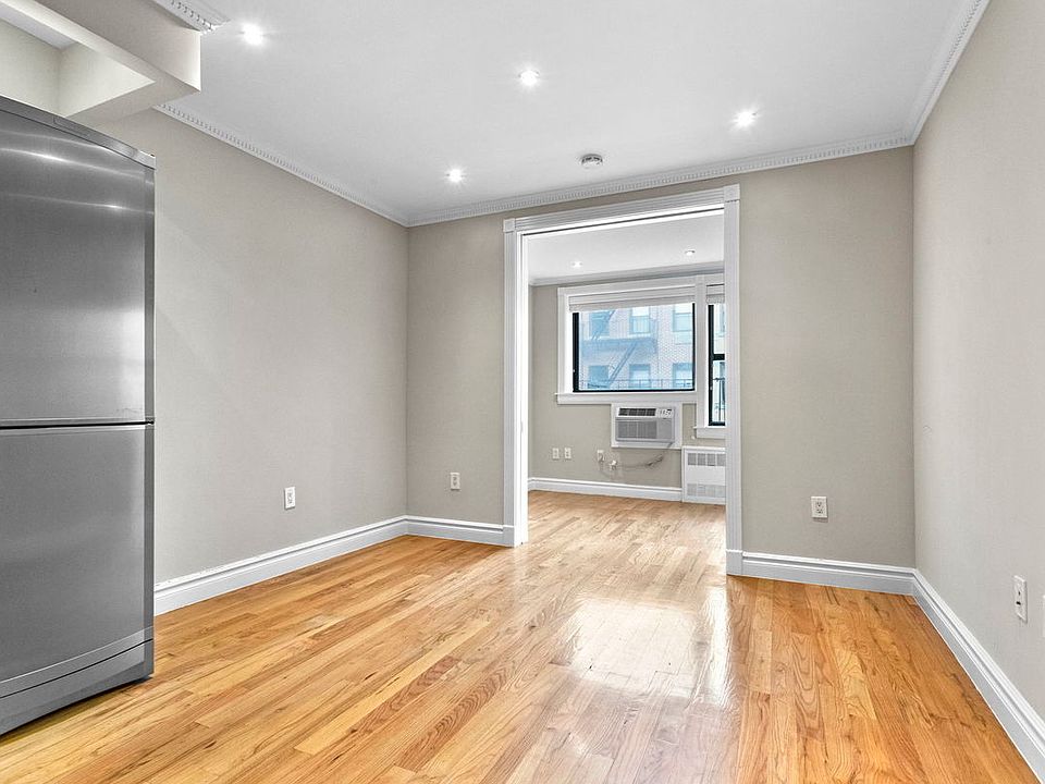 1st image of 336 E 81st St APT 3G