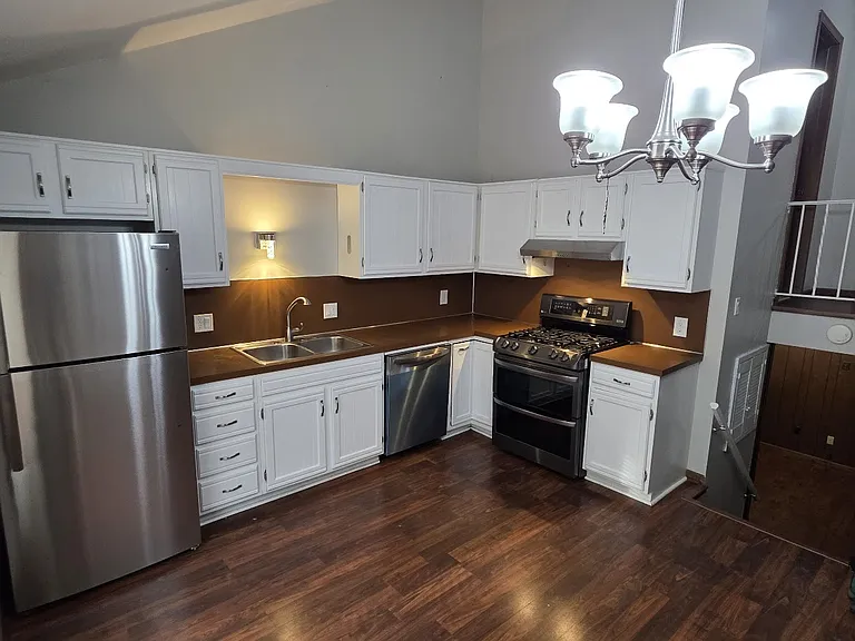 5010 Stauffer Ave SE — Photo 4