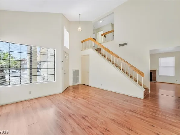 4782 Farlington Dr, Las Vegas, NV 89147