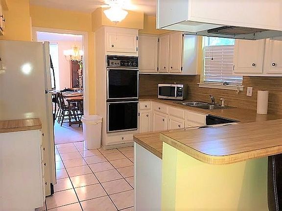 4th image of 10407 Grassland Cir