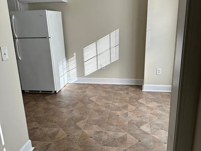 2913 Eastridge Ct #A — Photo 11