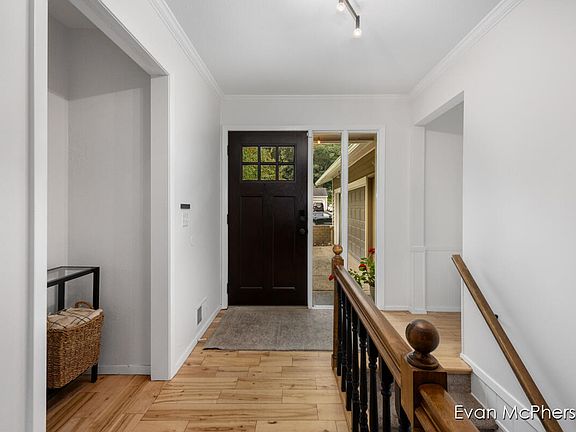 4th image of 6901 Cimarron Dr SE