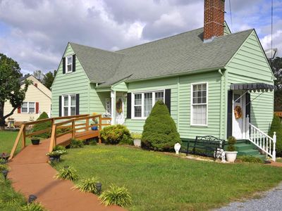 2113 Grit Rd, Hurt, VA, 24563