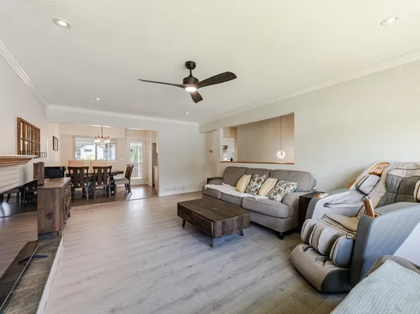 3778 Killarney St, Pt Coquitlam, BC V3B 3G6