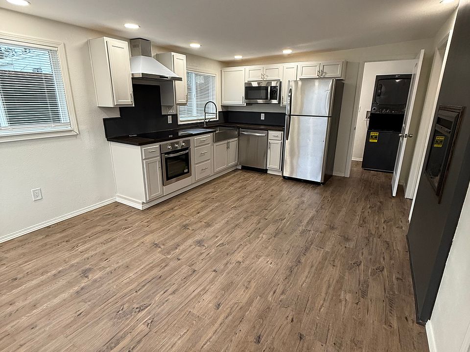 1st image of 141 Salmon Harbor Rd #B