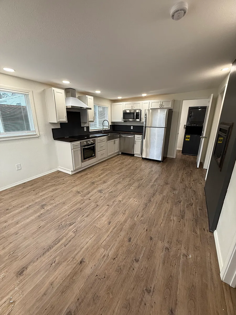Building Photo - 141 Salmon Harbor Rd #B