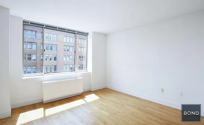 Rented by Bond New York | media 1