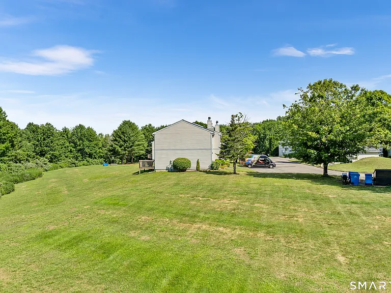 64 Crystal Ln #A — Photo 36