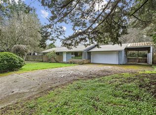 9370 SW Killarney Ln, Tualatin, OR 97062