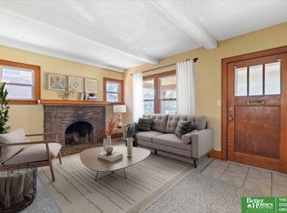 2874 Read St, Omaha, NE 68112