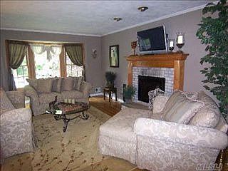 4th image of 5 Miami Ct