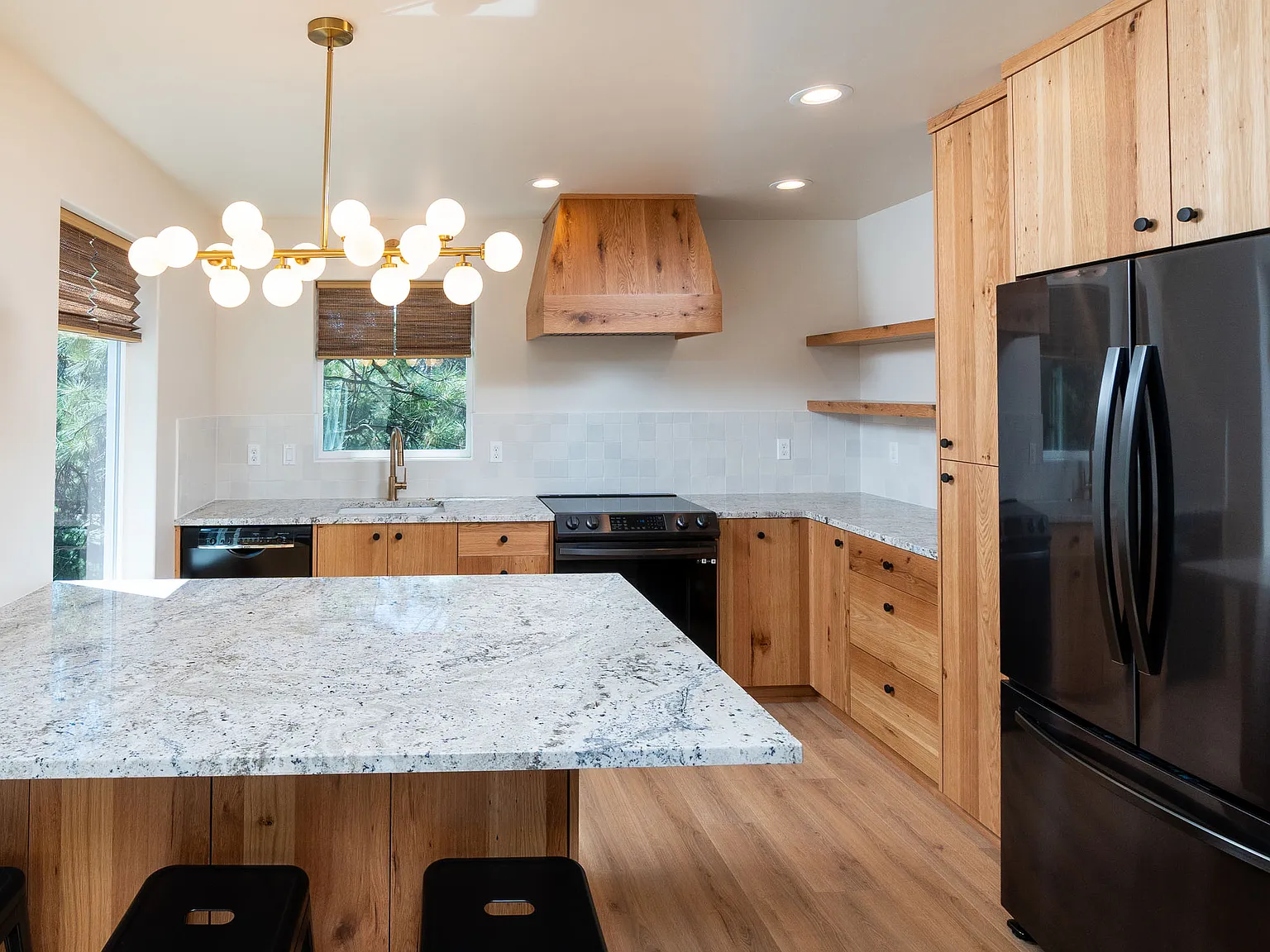 1844 SW Knoll Ave — Photo 4