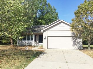 3319 Whispering Woods Dr, Amelia, OH 45102