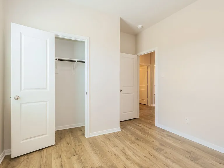 15571 Caramel Springs Dr — Photo 16