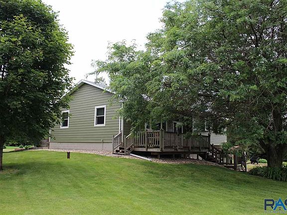5th image of 23272 Country Estates Ave