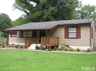 806 S Mineral Springs Rd, Durham, NC 27703