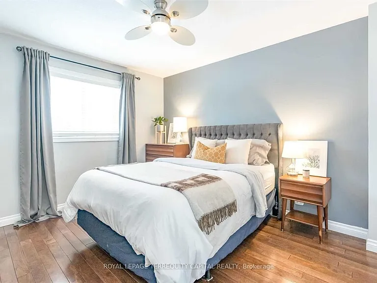 28 Brighton Rd #UPPER — Photo 11