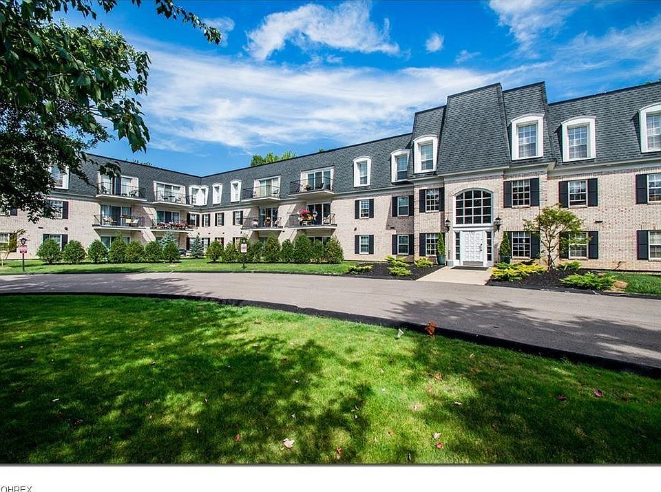 1st image of 1851 King James Pkwy APT 105