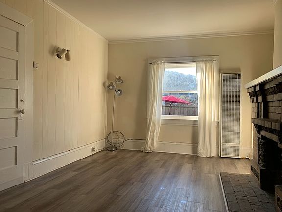 2nd image of 531 Belvedere St #2