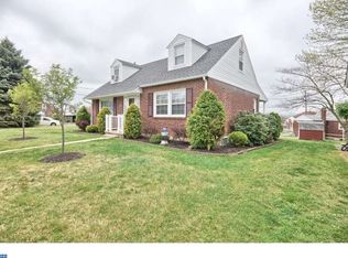 1377 Kenhorst Blvd, Reading, PA 19607