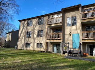 42 Kristee Cir UNIT 42, West Warwick, RI 02893