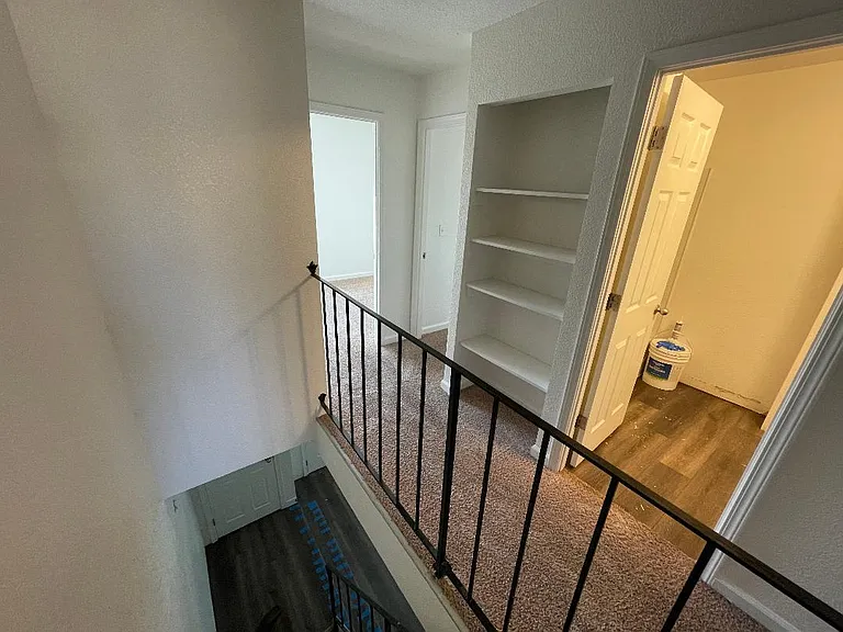7660 La Mancha Way — Photo 9