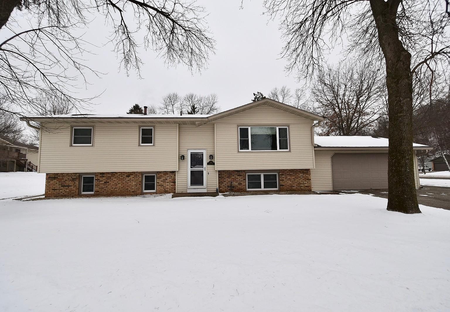 2125 Gernentz Frk, Red Wing, MN 55066 Zillow
